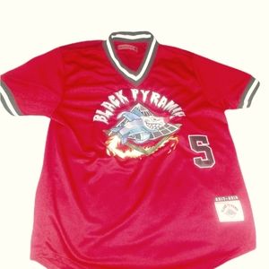 Black Pyramid jersey size 2X